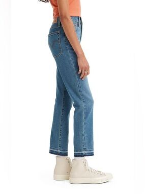 Levi’s Wedgie Straight Jeans size 28